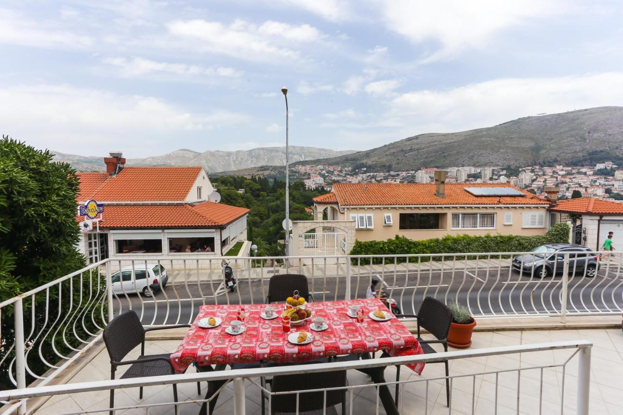 Apartments Sisic Дубровник Екстериор снимка