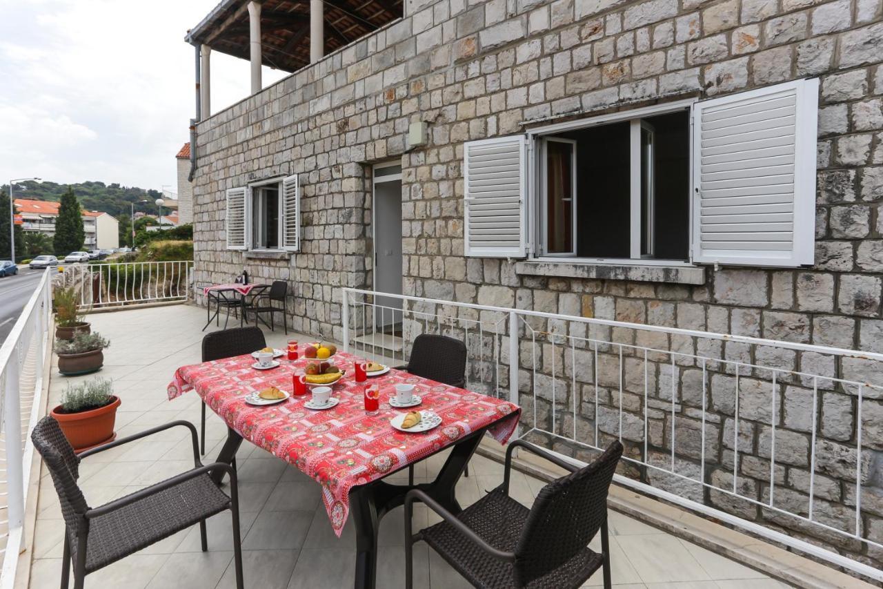 Apartments Sisic Дубровник Екстериор снимка